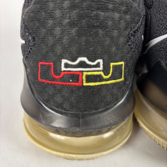 LeBron 2020 Nike React, Low Ankle, Athletic, Basketball, Fan collectable Size 13 - Picture 9 of 15